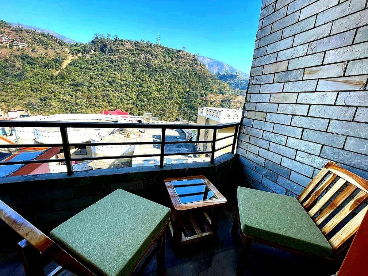 The Wild Yak Hotel Mandi Buitenkant foto