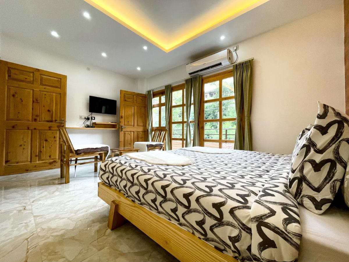 The Wild Yak Hotel Mandi Buitenkant foto